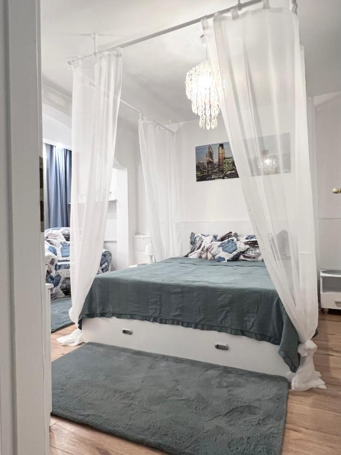 Intercontinental Apartment Букурещ Екстериор снимка